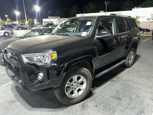 Midnight Black Metallic 2024 Toyota 4Runner SR5