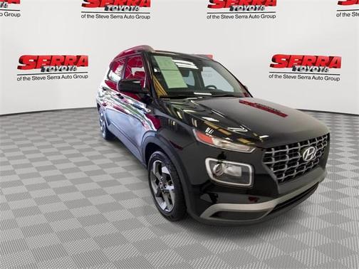 2022 Hyundai VENUE SEL