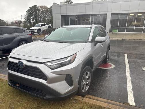 2023 Toyota RAV4 Hybrid XLE