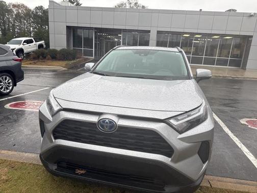 2023 Toyota RAV4 Hybrid XLE