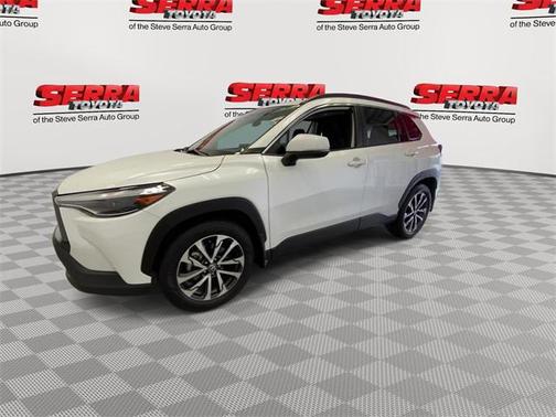 2023 Toyota Corolla Cross XLE