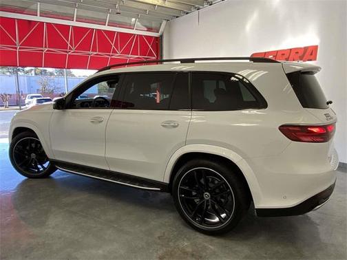 2025 Mercedes-Benz GLS 450 4MATIC