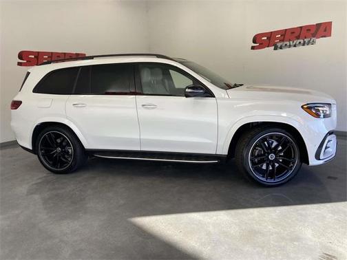 2025 Mercedes-Benz GLS 450 4MATIC