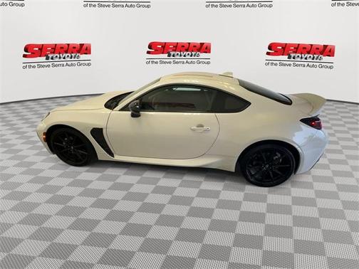 2024 Toyota GR86 Premium