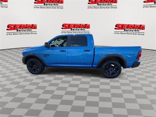2024 RAM 1500 Classic Warlock Crew Cab 4x2 5'7' Box