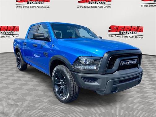 2024 RAM 1500 Classic Warlock Crew Cab 4x2 5'7' Box