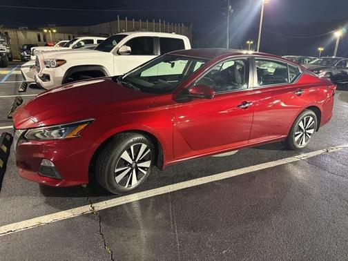 2021 Nissan Altima 2.5 SV