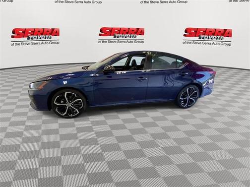 2024 Nissan Altima SR FWD
