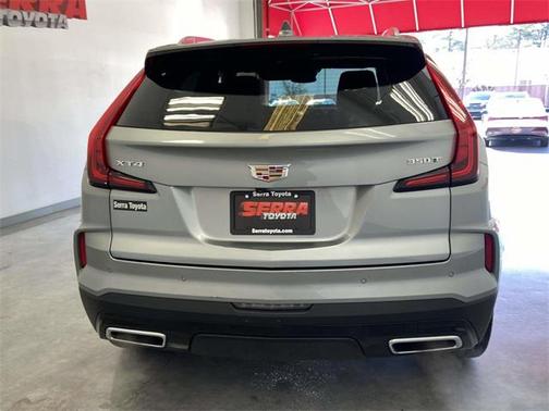 2025 Cadillac XT4 Premium Luxury