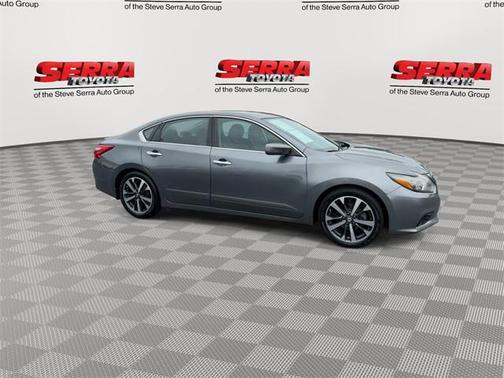 2016 Nissan Altima 2.5 SR
