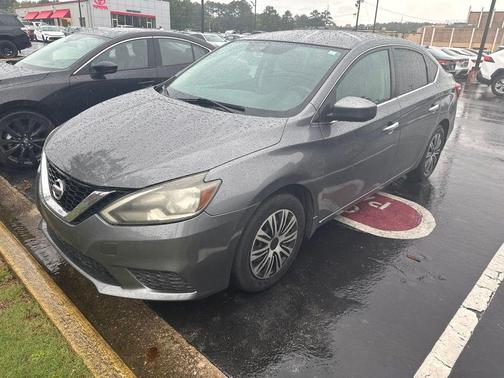 Gun Metallic 2016 Nissan Sentra SV