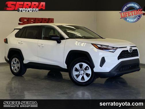 Ice Cap 2025 Toyota RAV4 LE
