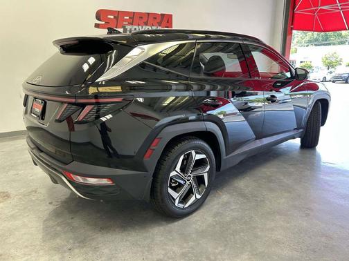 Phantom Black 2022 Hyundai TUCSON Limited