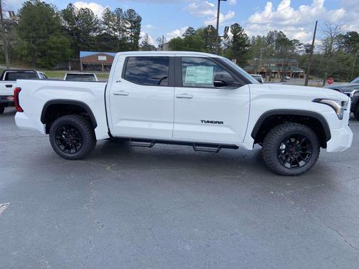 Ice Cap 2026 Toyota Tundra SR5