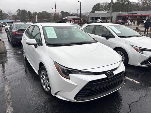 2026 Toyota Corolla LE