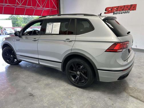 Silver Metallic 2023 Volkswagen Tiguan 2.0T SE R-Line Black