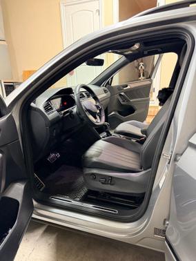 Silver Metallic 2023 Volkswagen Tiguan 2.0T SE R-Line Black