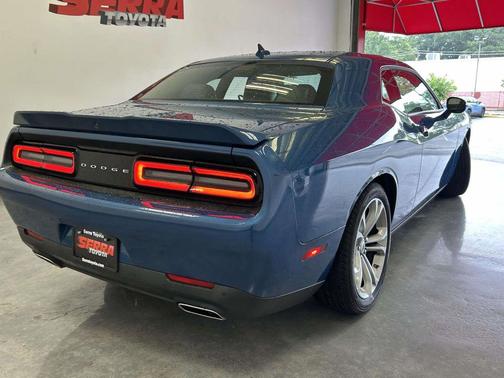 Frostbite 2022 Dodge Challenger GT