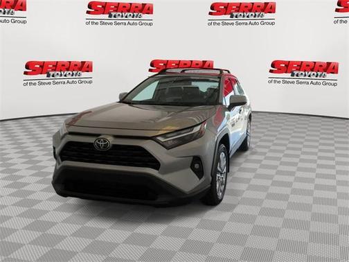 2025 Toyota RAV4 XLE Premium