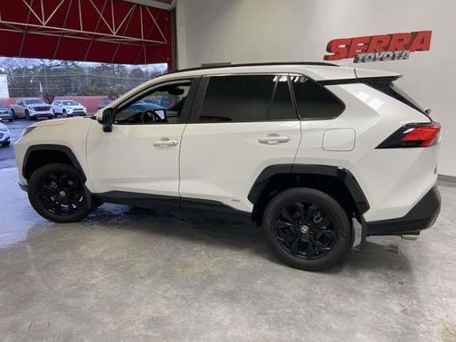 2024 Toyota RAV4 Hybrid SE