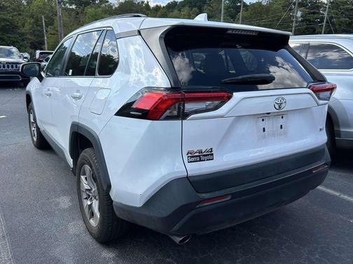 Ice Cap 2023 Toyota RAV4 XLE
