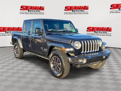 2023 Jeep Gladiator Overland