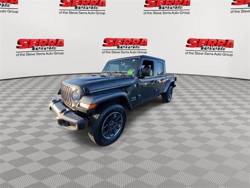 2023 Jeep Gladiator Overland