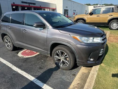 2019 Toyota Highlander LE Plus