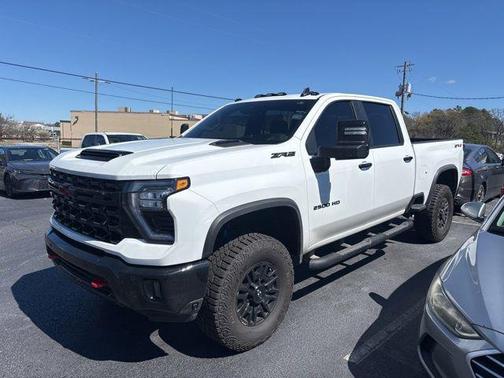 2025 Chevrolet Silverado 2500 4WD Crew Cab Standard Bed ZR2