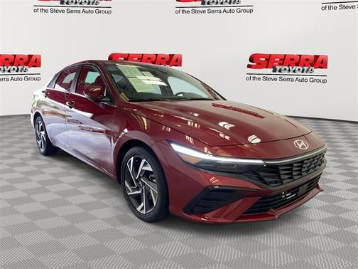 2025 Hyundai ELANTRA SEL