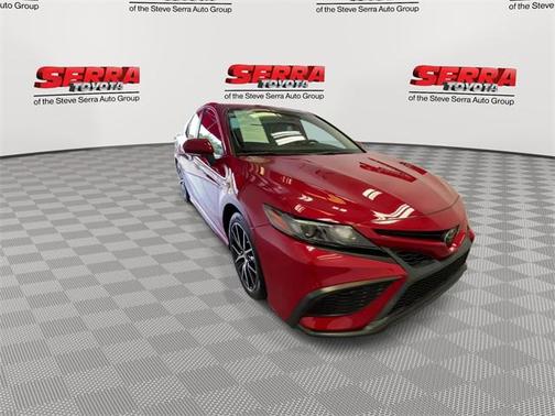 2022 Toyota Camry SE