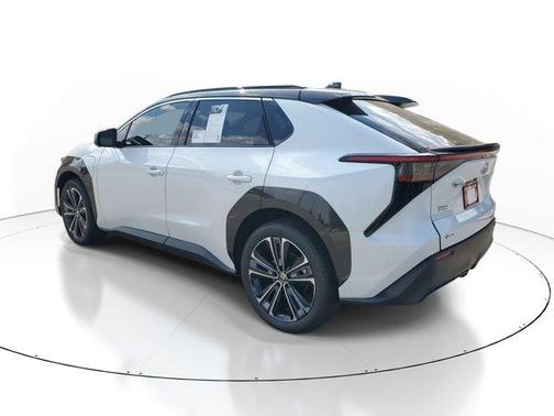 2025 Toyota bZ4X Limited