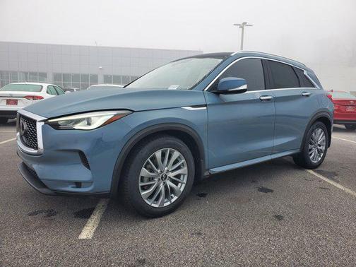2023 INFINITI QX50 LUXE