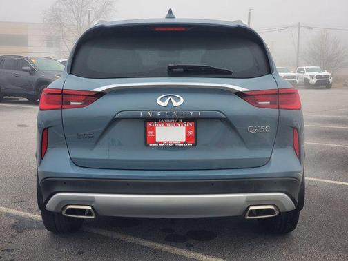 2023 INFINITI QX50 LUXE