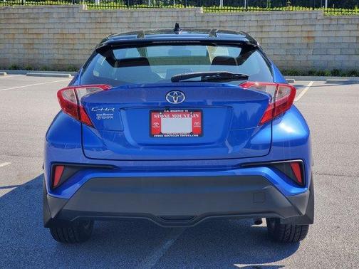 2020 Toyota C-HR XLE