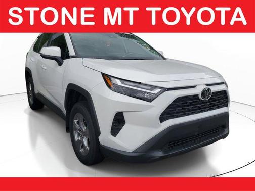 Ice Cap 2024 Toyota RAV4 XLE