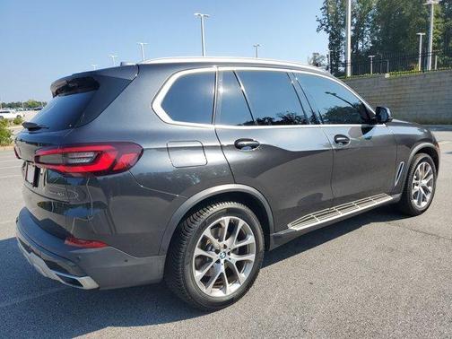 2022 BMW X5 sDrive40i
