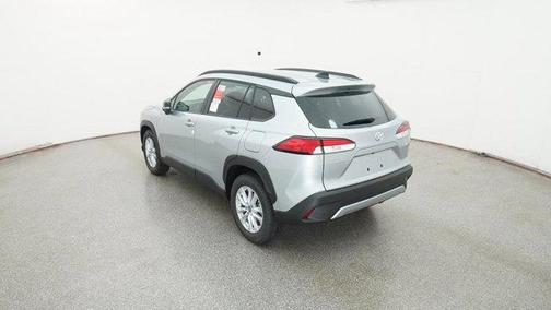 2025 Toyota Corolla Cross LE