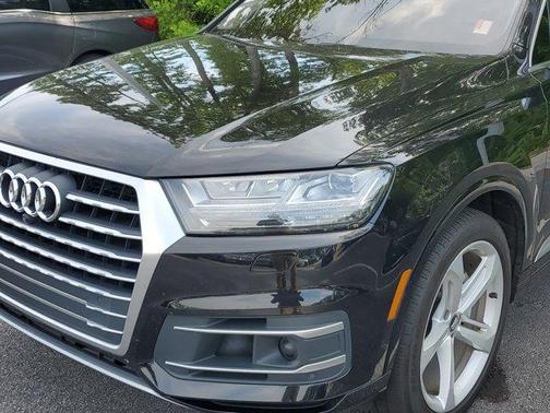 2019 Audi Q7 55 Prestige