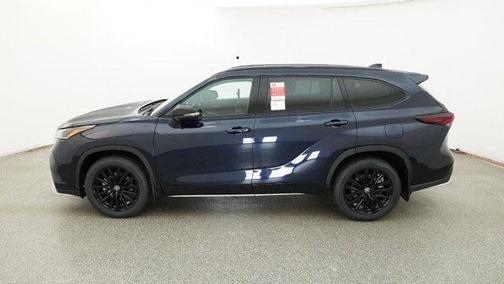 2025 Toyota Highlander XSE