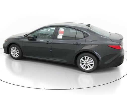 Underground 2026 Toyota Camry LE