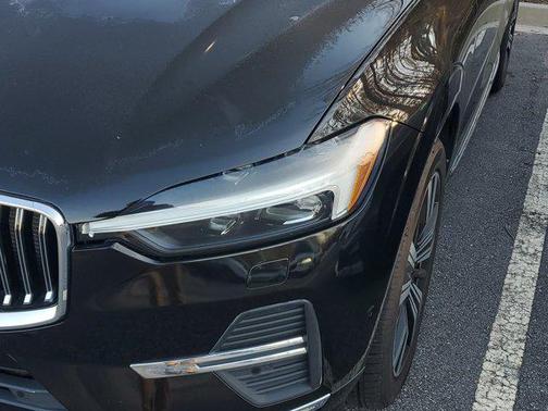 2023 Volvo XC60 B6 Ultimate Bright Theme