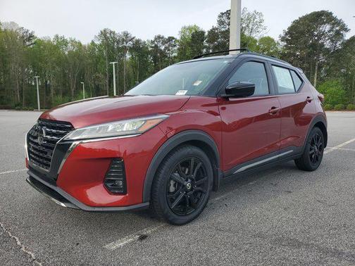 Scarlet Ember Tintcoat 2021 Nissan Kicks SR