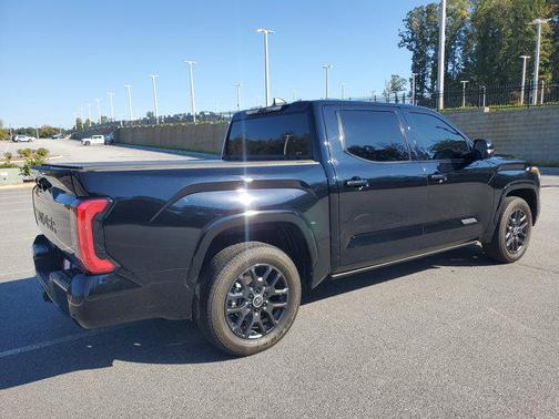 2024 Toyota Tundra Platinum