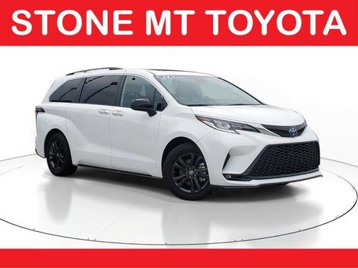 2024 Toyota Sienna XSE 7 Passenger