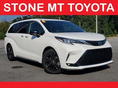 2024 Toyota Sienna XSE 7 Passenger