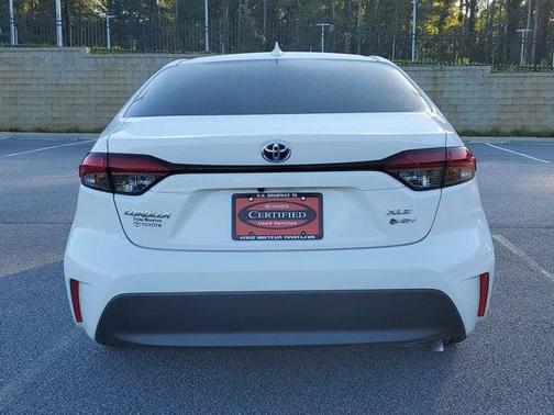 2025 Toyota Corolla Hybrid SE
