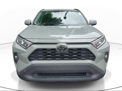 Lunar 2019 Toyota RAV4 XLE