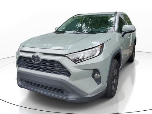 Lunar 2019 Toyota RAV4 XLE