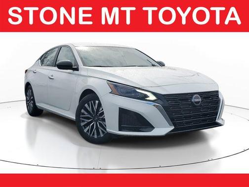 2025 Nissan Altima SV FWD